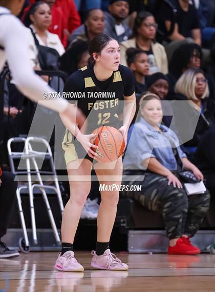 Thumbnail 3 in Randle vs. Foster (UIL 5A Region 3 Quarterfinal) photogallery.