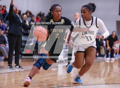Thumbnail 2 in Randle vs. Foster (UIL 5A Region 3 Quarterfinal) photogallery.