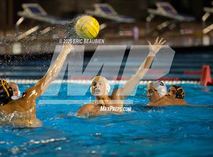 Thumbnail 2 in Alameda vs Northgate (NCS Division 1 Semifinal) photogallery.