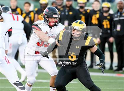 Thumbnail 2 in Del Oro vs. San Clemente (CIF State D1A Final) photogallery.