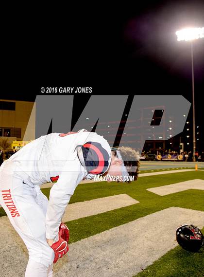 Thumbnail 3 in Del Oro vs. San Clemente (CIF State D1A Final) photogallery.