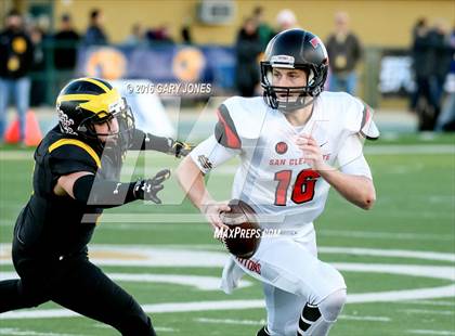 Thumbnail 2 in Del Oro vs. San Clemente (CIF State D1A Final) photogallery.