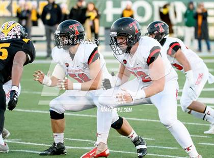 Thumbnail 1 in Del Oro vs. San Clemente (CIF State D1A Final) photogallery.