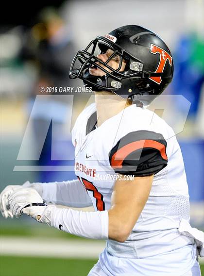 Thumbnail 3 in Del Oro vs. San Clemente (CIF State D1A Final) photogallery.