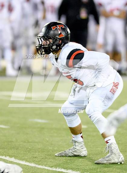 Thumbnail 3 in Del Oro vs. San Clemente (CIF State D1A Final) photogallery.