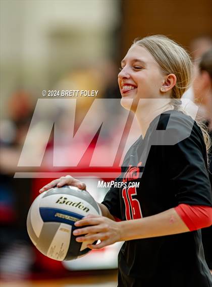 Thumbnail 1 in Lincoln High vs. Millard South photogallery.