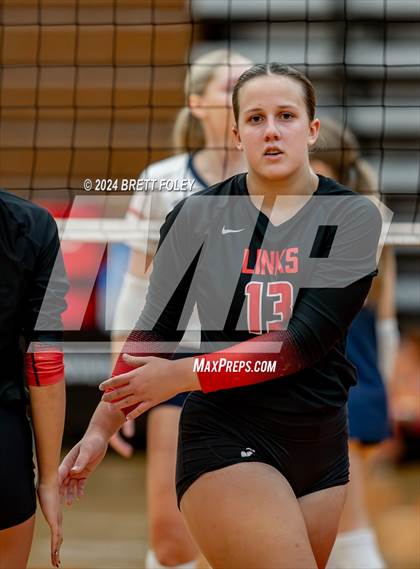 Thumbnail 3 in Lincoln High vs. Millard South photogallery.