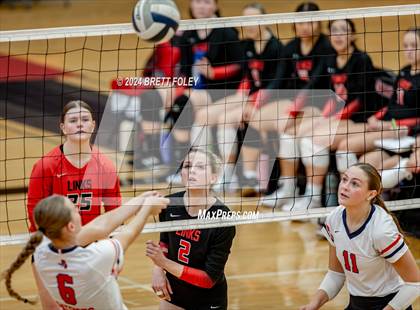 Thumbnail 3 in Lincoln High vs. Millard South photogallery.