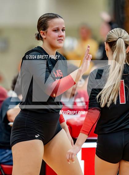 Thumbnail 3 in Lincoln High vs. Millard South photogallery.