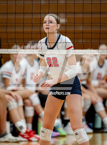 Thumbnail 2 in Lincoln High vs. Millard South photogallery.