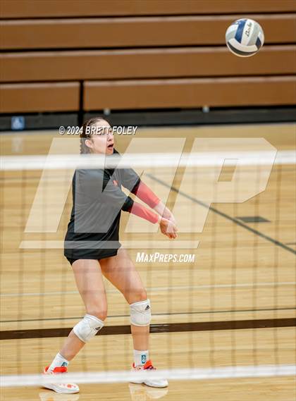 Thumbnail 2 in Lincoln High vs. Millard South photogallery.