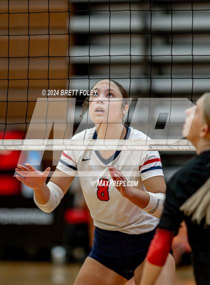 Thumbnail 1 in Lincoln High vs. Millard South photogallery.