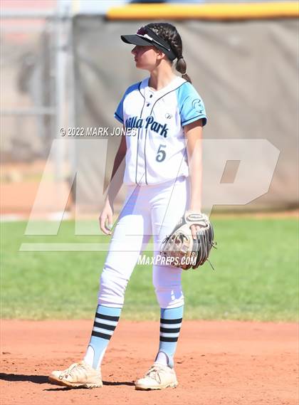 Thumbnail 2 in Villa Park vs. Whittier Christian (Dave Kops Tournament of Champions) photogallery.