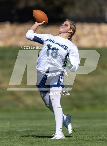Thumbnail 3 in Mountain Vista vs ThunderRidge photogallery.