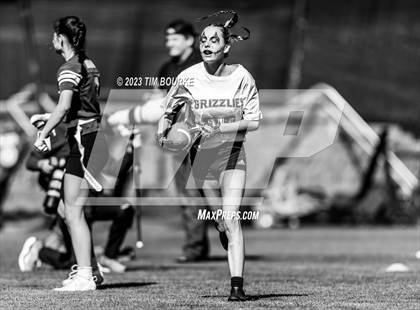 Thumbnail 3 in Mountain Vista vs ThunderRidge photogallery.