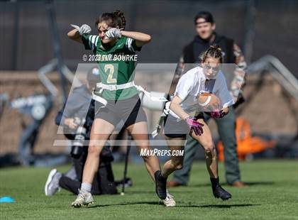 Thumbnail 2 in Mountain Vista vs ThunderRidge photogallery.