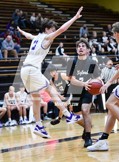 Thumbnail 2 in Graford vs Tolar (Fantasy of Lights tournament) photogallery.