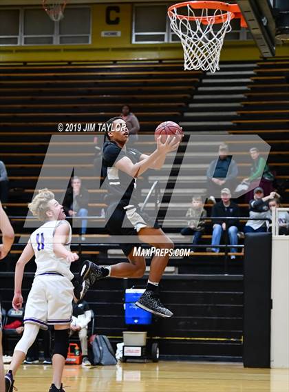 Thumbnail 3 in Graford vs Tolar (Fantasy of Lights tournament) photogallery.