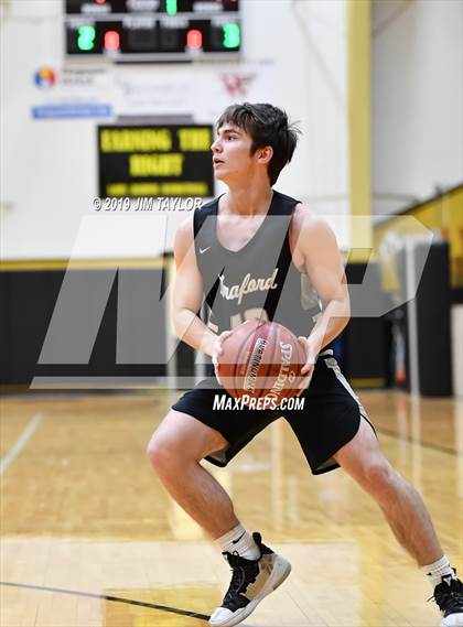 Thumbnail 2 in Graford vs Tolar (Fantasy of Lights tournament) photogallery.