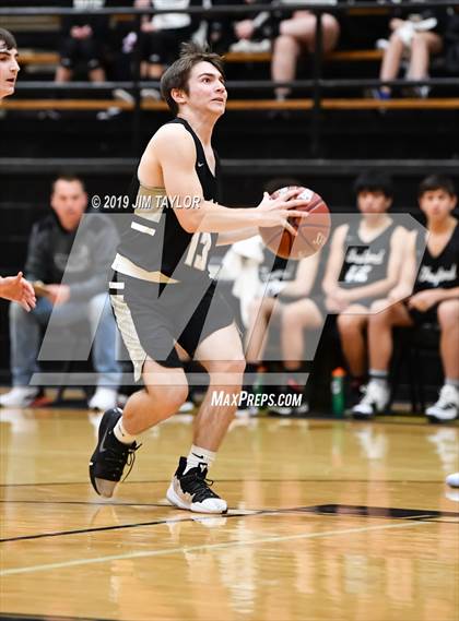 Thumbnail 2 in Graford vs Tolar (Fantasy of Lights tournament) photogallery.
