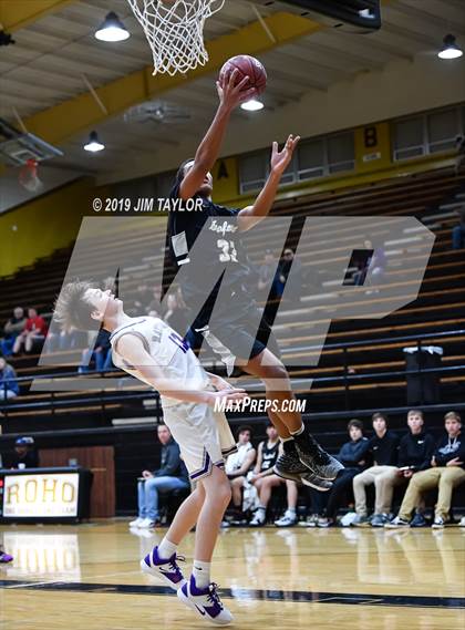 Thumbnail 2 in Graford vs Tolar (Fantasy of Lights tournament) photogallery.