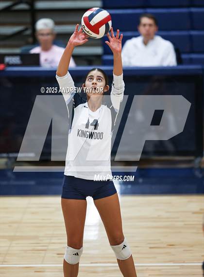 Thumbnail 3 in Goose Creek Memorial @ Kingwood photogallery.