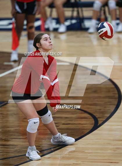 Thumbnail 3 in Goose Creek Memorial @ Kingwood photogallery.