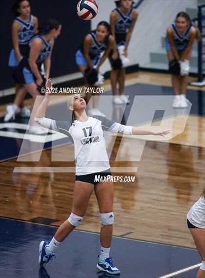 Thumbnail 3 in Goose Creek Memorial @ Kingwood photogallery.