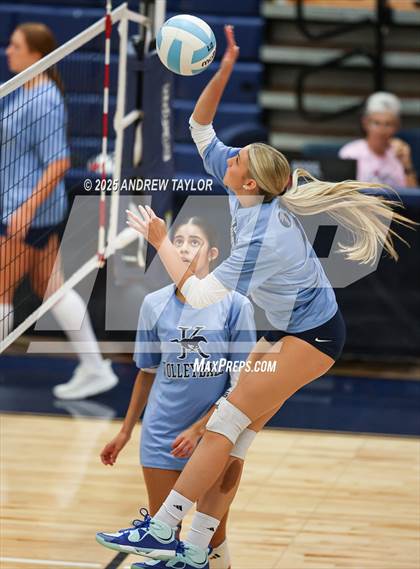 Thumbnail 3 in Goose Creek Memorial @ Kingwood photogallery.