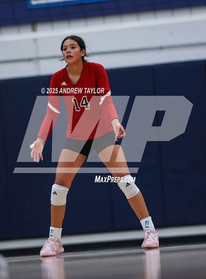 Thumbnail 3 in Goose Creek Memorial @ Kingwood photogallery.