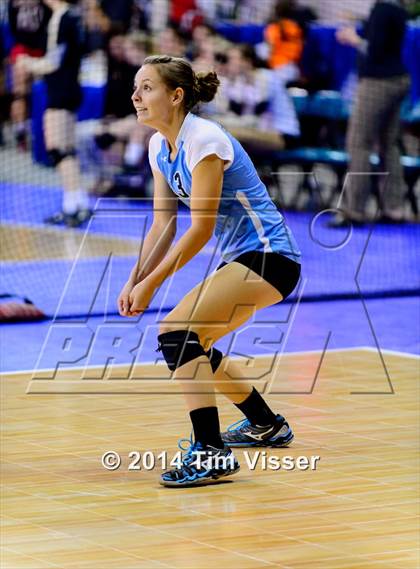 Thumbnail 1 in Mullen vs. Pueblo West (CHSAA 4A Playoff) photogallery.
