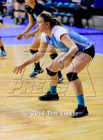 Thumbnail 2 in Mullen vs. Pueblo West (CHSAA 4A Playoff) photogallery.