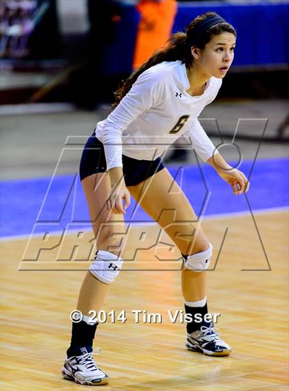 Thumbnail 2 in Mullen vs. Pueblo West (CHSAA 4A Playoff) photogallery.