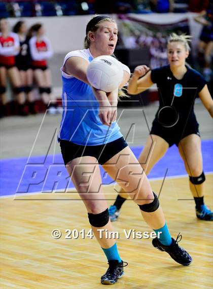 Thumbnail 1 in Mullen vs. Pueblo West (CHSAA 4A Playoff) photogallery.
