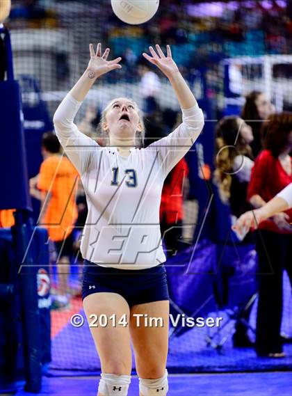 Thumbnail 3 in Mullen vs. Pueblo West (CHSAA 4A Playoff) photogallery.