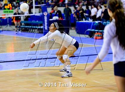 Thumbnail 1 in Mullen vs. Pueblo West (CHSAA 4A Playoff) photogallery.