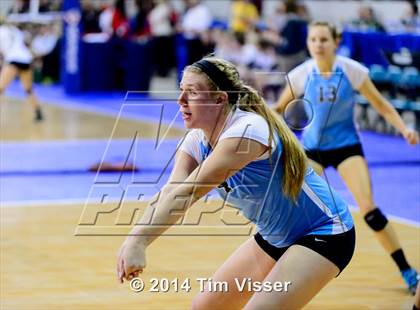 Thumbnail 1 in Mullen vs. Pueblo West (CHSAA 4A Playoff) photogallery.