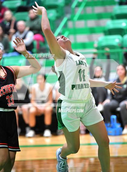 Thumbnail 3 in McCurtain @ Gore photogallery.