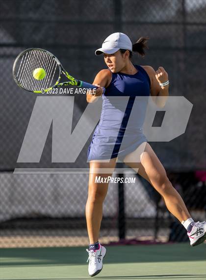 Thumbnail 3 in UHSAA 4A Semifinals photogallery.