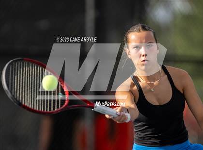 Thumbnail 2 in UHSAA 4A Semifinals photogallery.