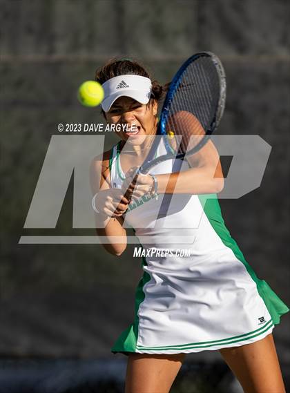 Thumbnail 2 in UHSAA 4A Semifinals photogallery.