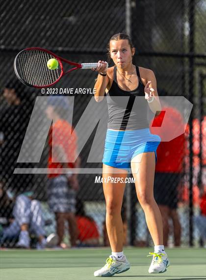 Thumbnail 3 in UHSAA 4A Semifinals photogallery.