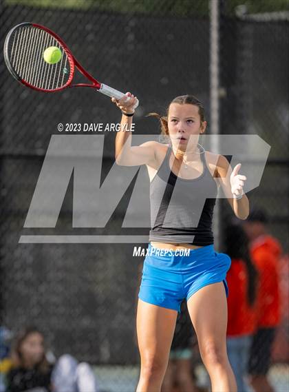 Thumbnail 3 in UHSAA 4A Semifinals photogallery.