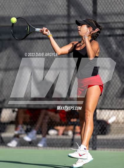 Thumbnail 1 in UHSAA 4A Semifinals photogallery.