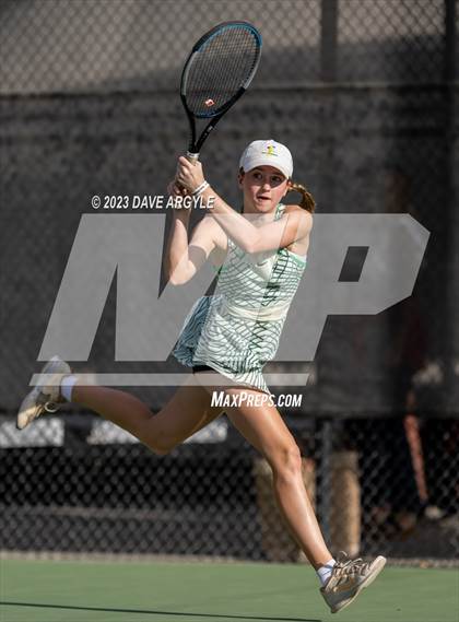 Thumbnail 3 in UHSAA 4A Semifinals photogallery.