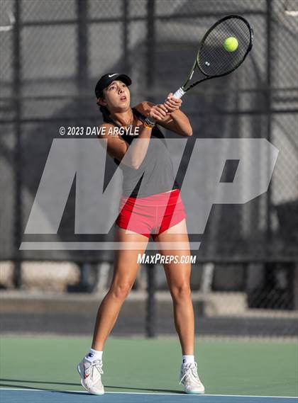 Thumbnail 1 in UHSAA 4A Semifinals photogallery.