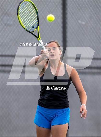 Thumbnail 2 in UHSAA 4A Semifinals photogallery.