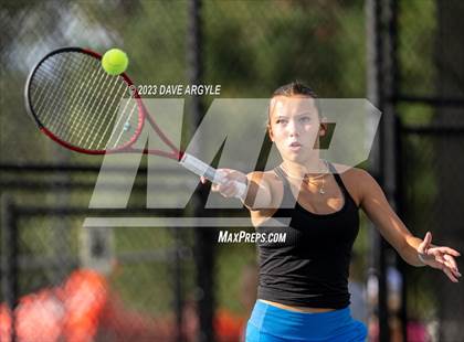 Thumbnail 1 in UHSAA 4A Semifinals photogallery.