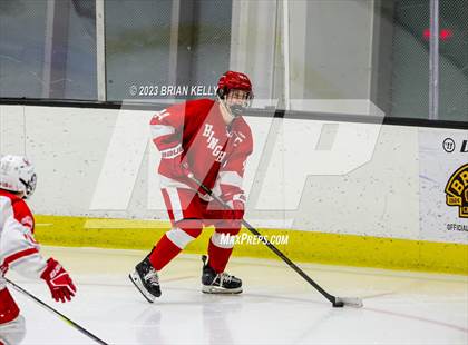 Thumbnail 3 in Hingham @ Catholic Memorial photogallery.