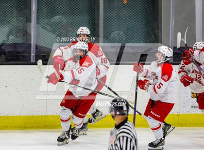 Thumbnail 2 in Hingham @ Catholic Memorial photogallery.